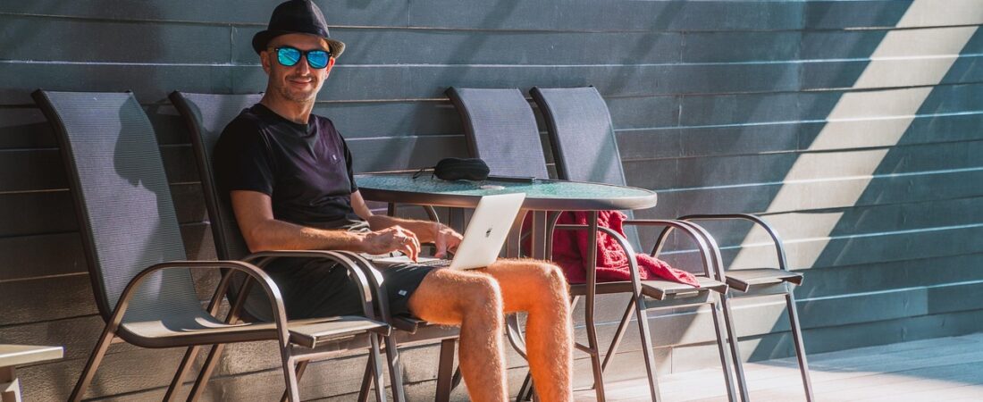 數碼遊牧民族攻略:香港人如何邊旅行邊工作的完整實戰指引
