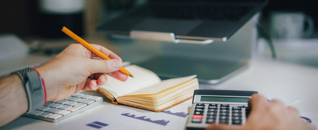Xero、QuickBooks 還是本地方案?誰最適合香港中小企?