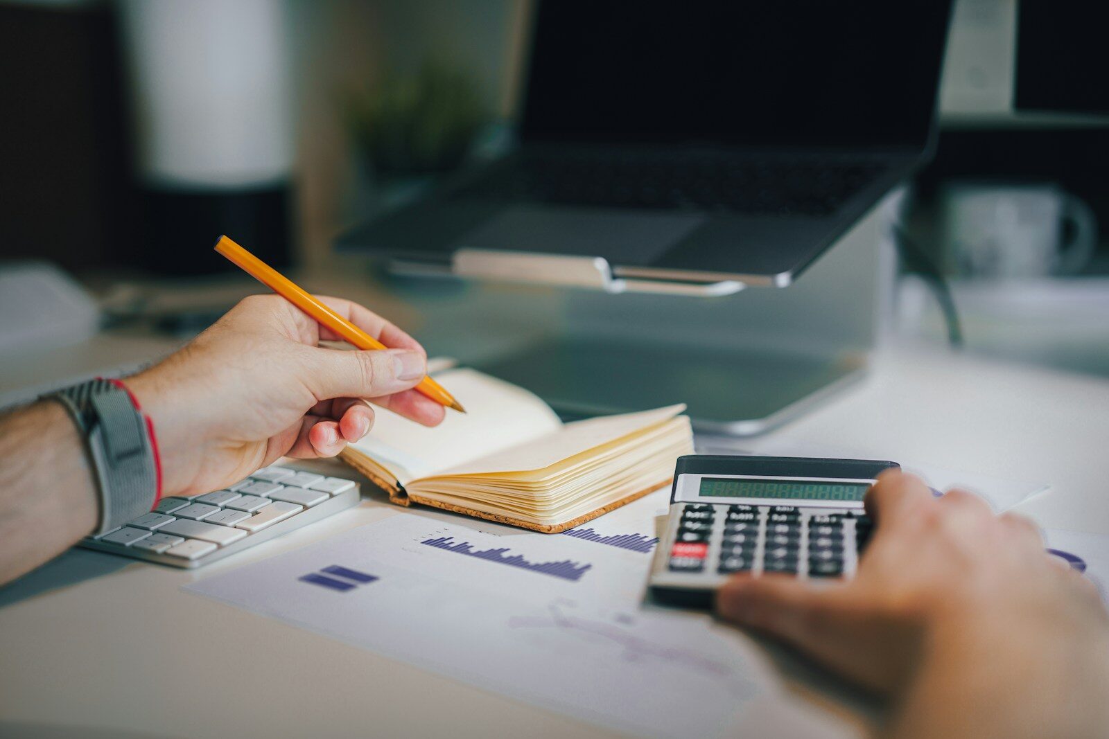 Xero、QuickBooks 還是本地方案？誰最適合香港中小企？